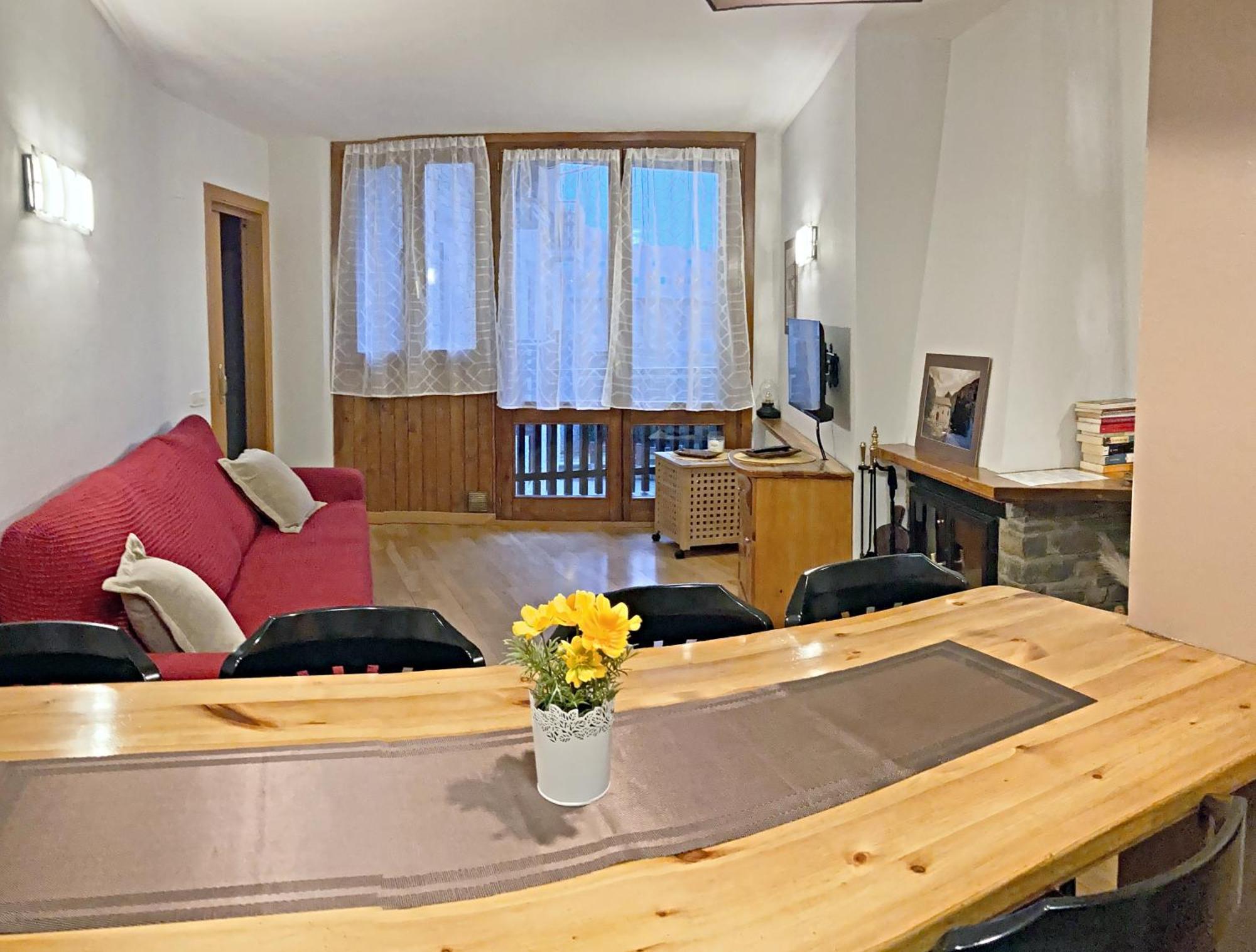 Apartamento Casovall Apartment Esterri D'Aneu Luaran gambar