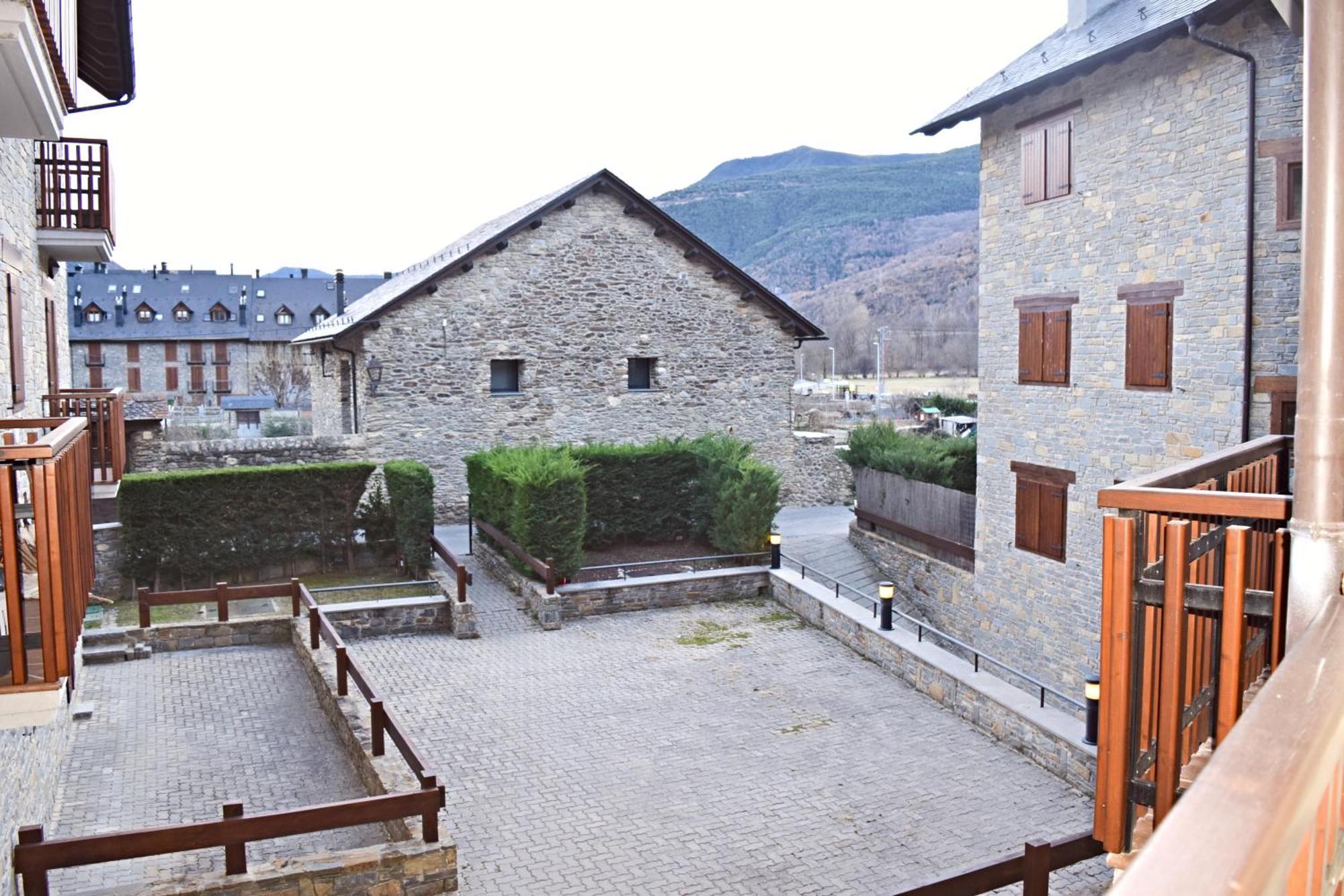 Apartamento Casovall Apartment Esterri D'Aneu Luaran gambar